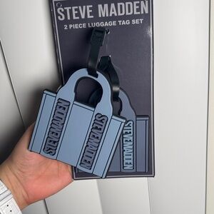 Steve Madden Light Blue 2-Piece Luggage Tag Set